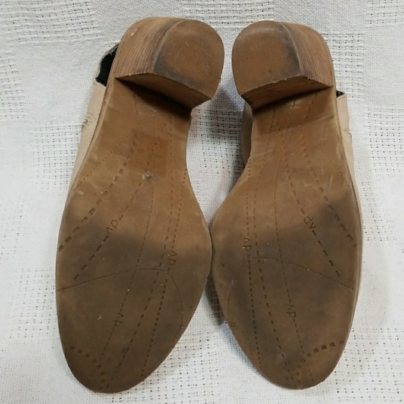 DV by Dolce Vita Jentry Suede Open Heel Booties 7 - Picture 7 of 8